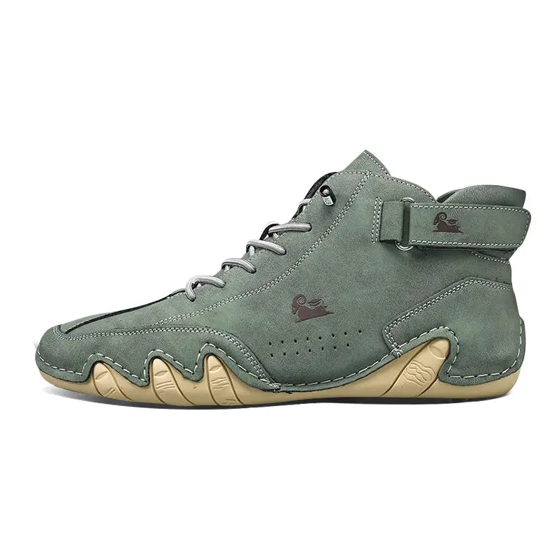 Seitenansicht der Grün Kian leder barfuß Schuhe von Vanea Barfußschuhe