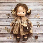 Liora – Handgemachte Waldorf Puppe aus Baumwolle