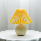 Vintage-Tischlampe mit Faltenlampenschirm