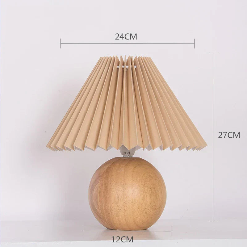 Vintage-Tischlampe mit Faltenlampenschirm