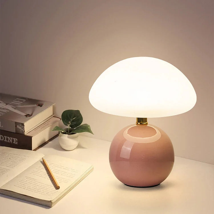 Klaudia LED-Tischleuchte