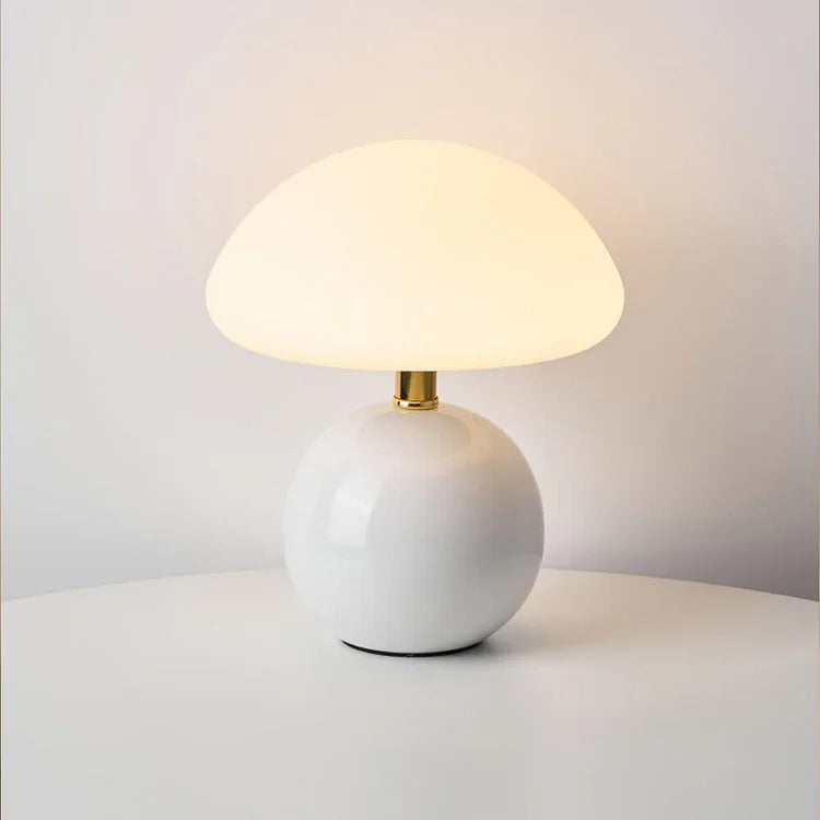 Klaudia LED-Tischleuchte