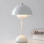 Thelo - Skandinavische Tischlampe