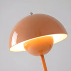 Thelo - Skandinavische Tischlampe