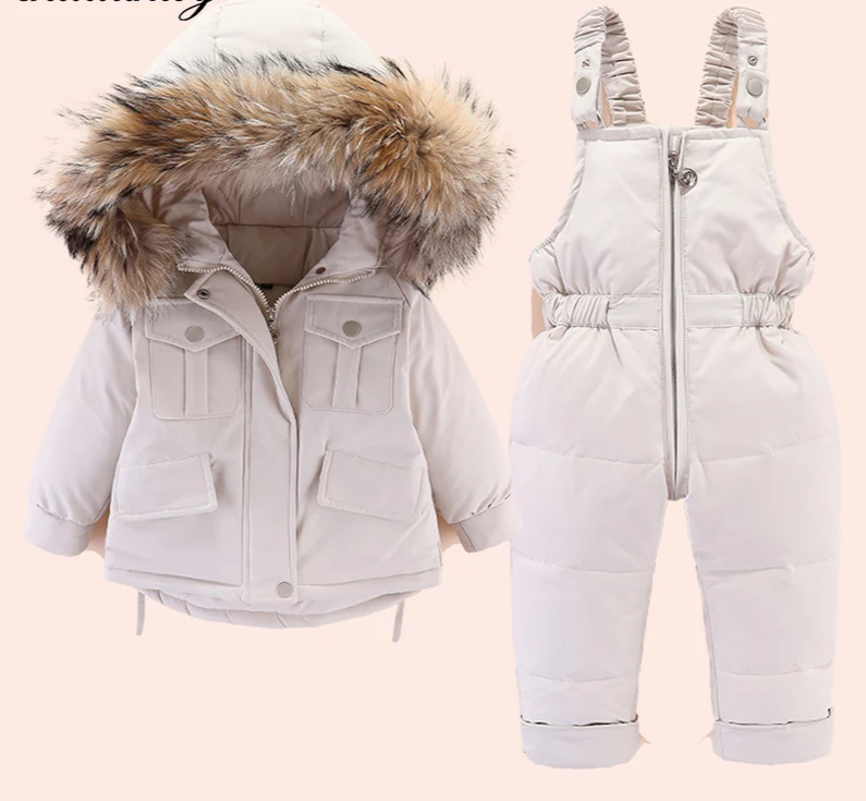 Winterset für Kinder: Daunenjacke + Overall