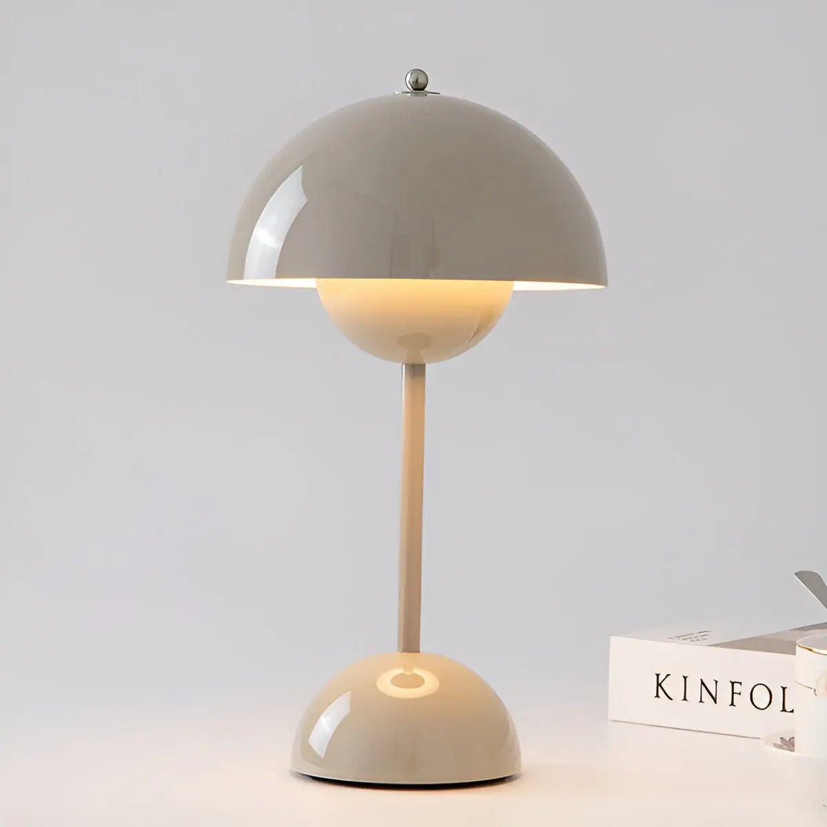 Thelo - Skandinavische Tischlampe